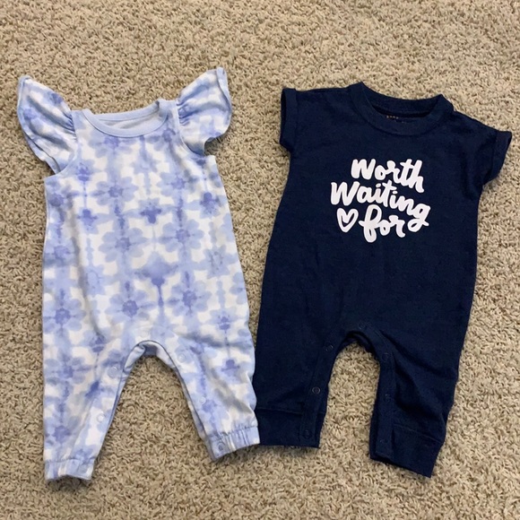 Cat & Jack Other - 🎉HP🎉Cat & Jack Newborn Set of 2 Bodysuit Rompers Worth the Wait & Blue Tie Dye